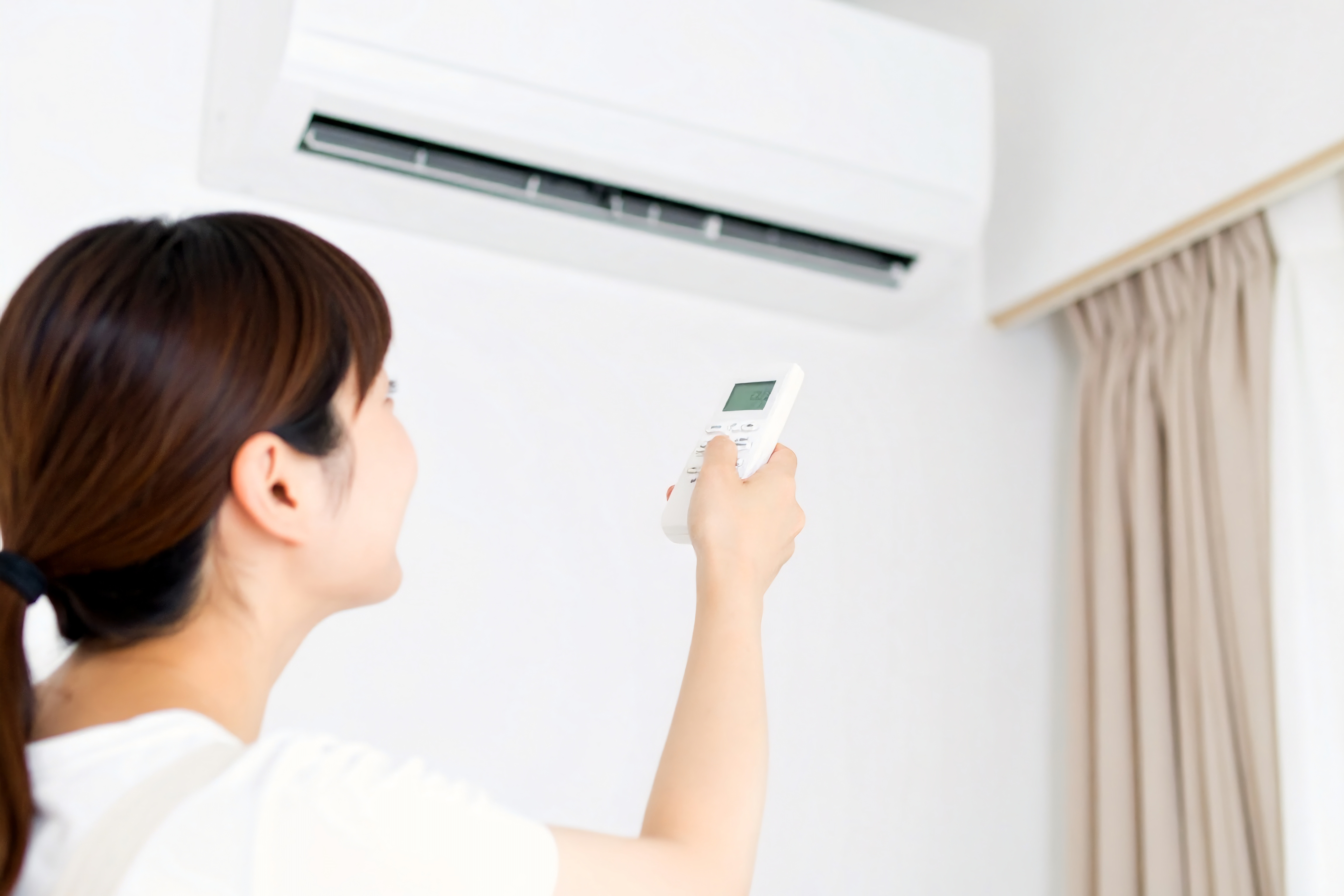 Does running your AC help improve indoor air quality?